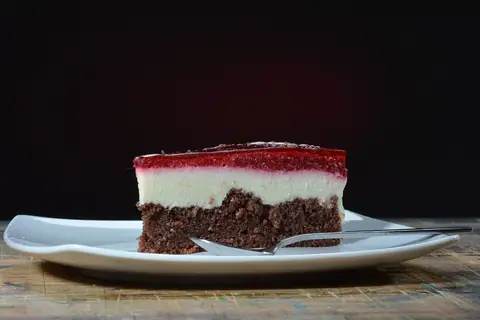 Halls Bakery photo 4